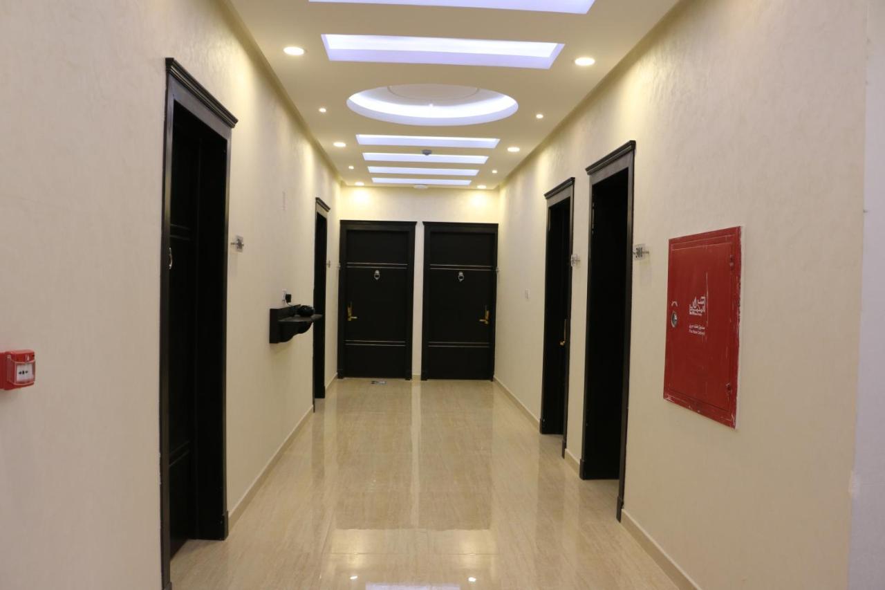 Ejaz Hotel Apartments ริยาดห์ ภายนอก รูปภาพ
