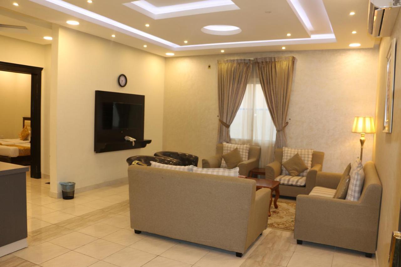 Ejaz Hotel Apartments ริยาดห์ ภายนอก รูปภาพ